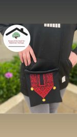 ⁦حقيبة كتف مطول مطرزة⁩ - الصورة ⁦4⁩